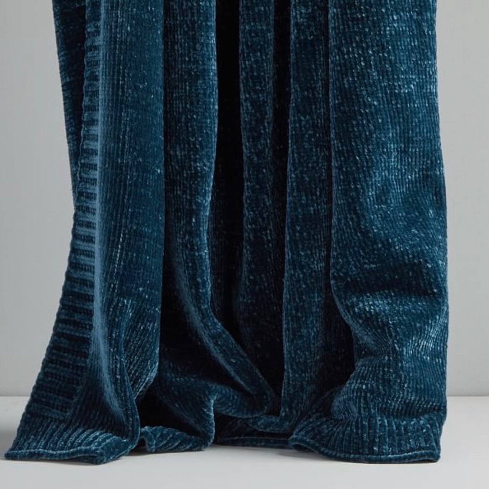 Luxe Chenille Throw